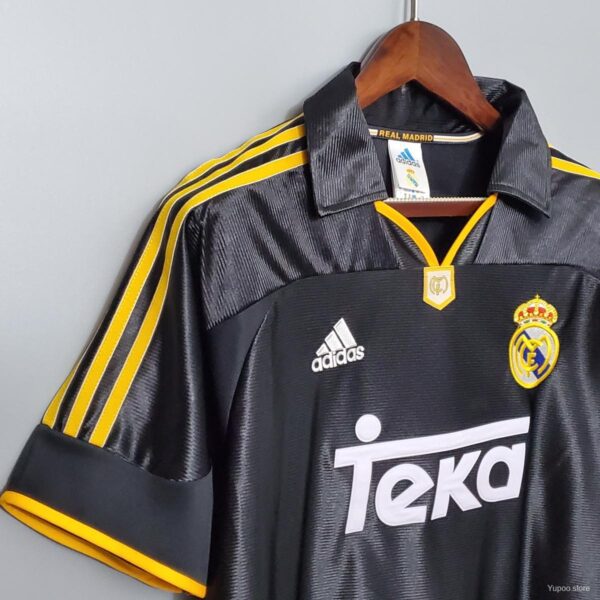 Camiseta Real Madrid Visitante 1999-2000 - Imagen 3