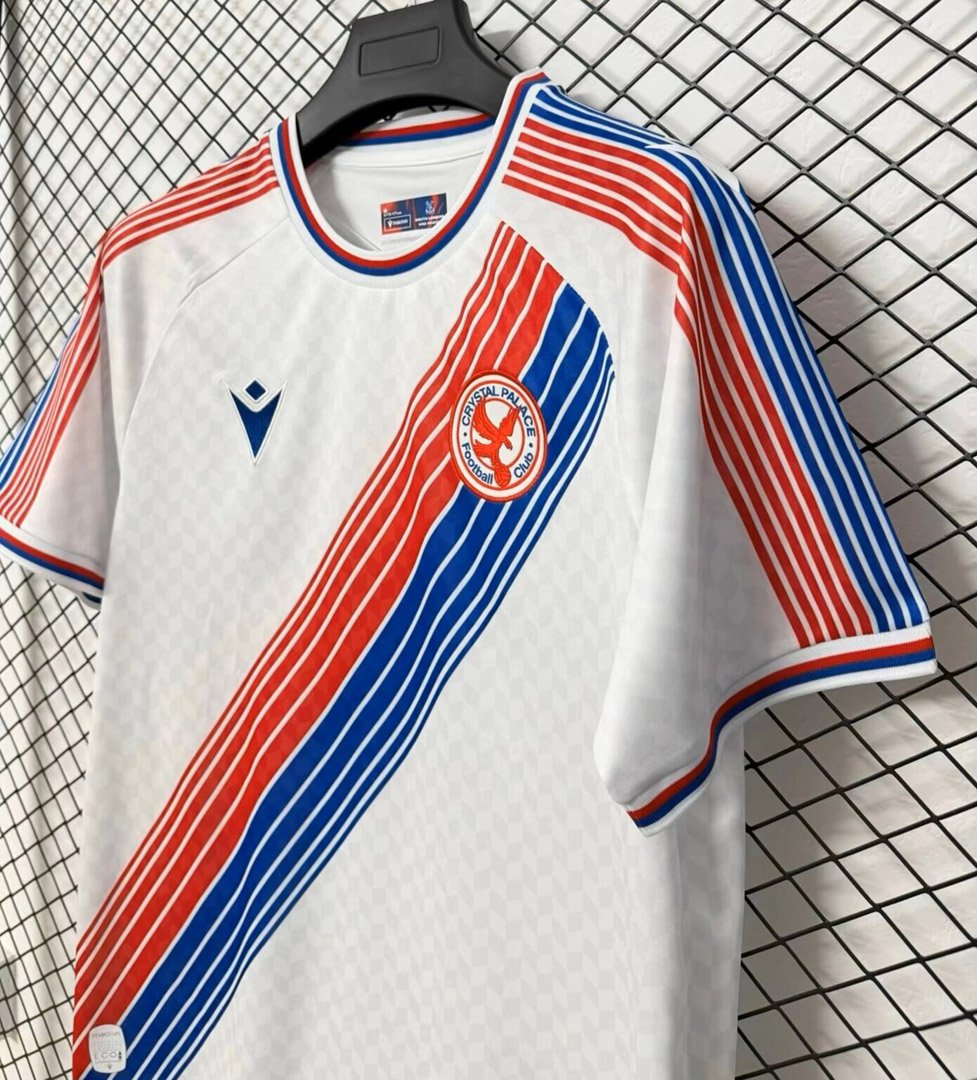 Camiseta Crystal Palace Visitante 2026-2027 - Imagen 2