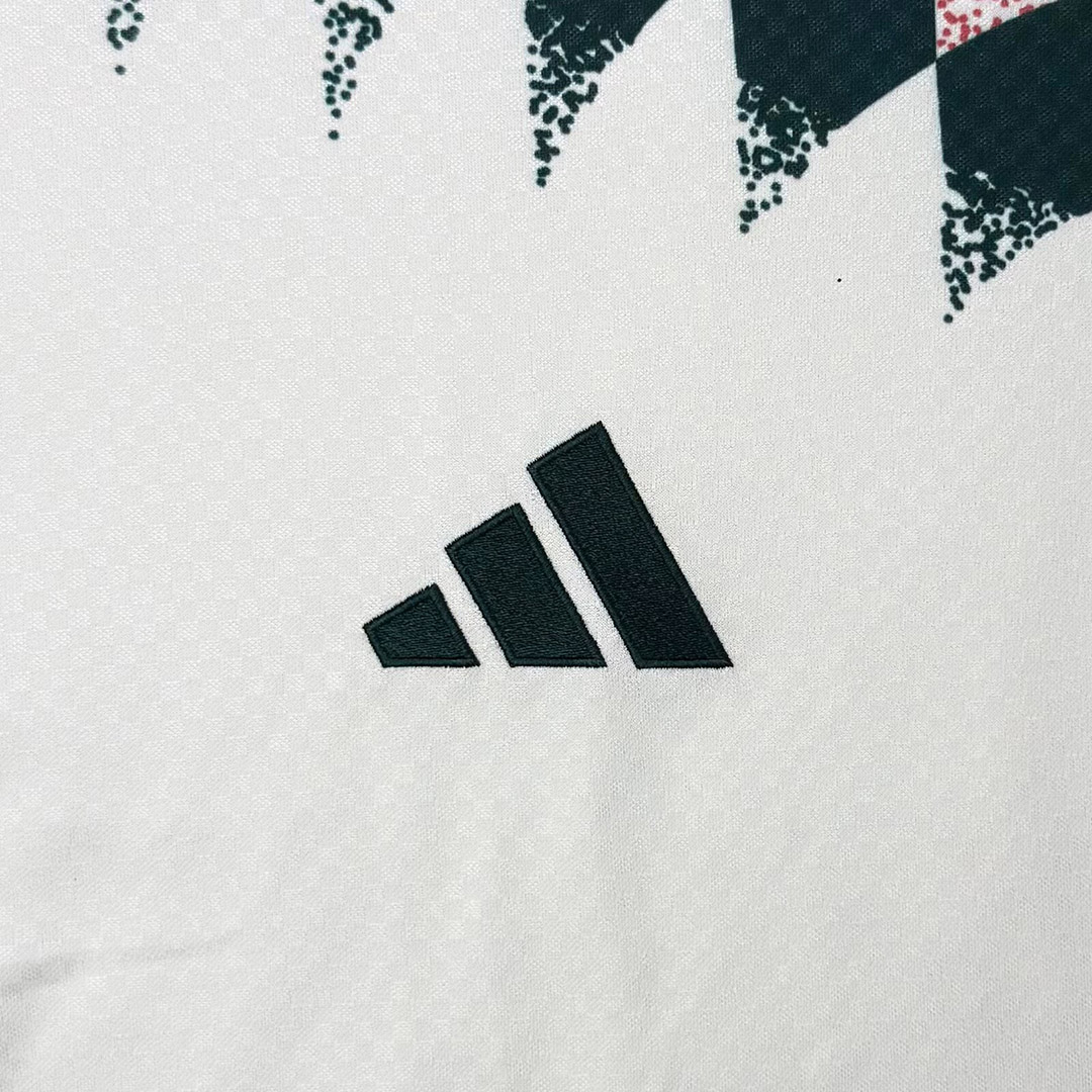 Camiseta Real Madrid Stadium 2020-2027 - Imagen 3