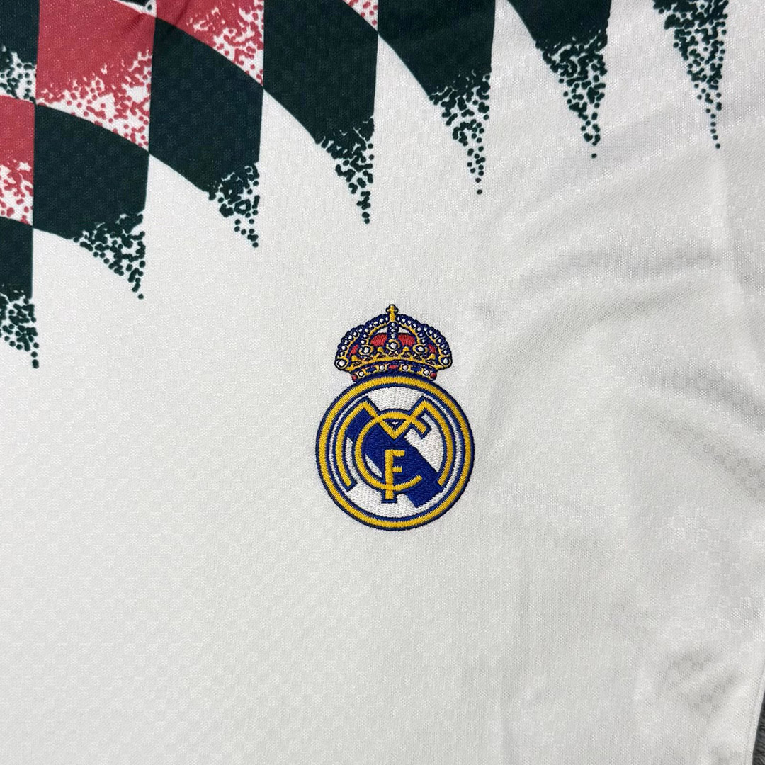 Camiseta Real Madrid Stadium 2020-2027 - Imagen 2